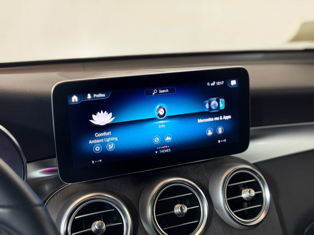 Used 2022 Mercedes-Benz GLC 300 4MATIC image 21