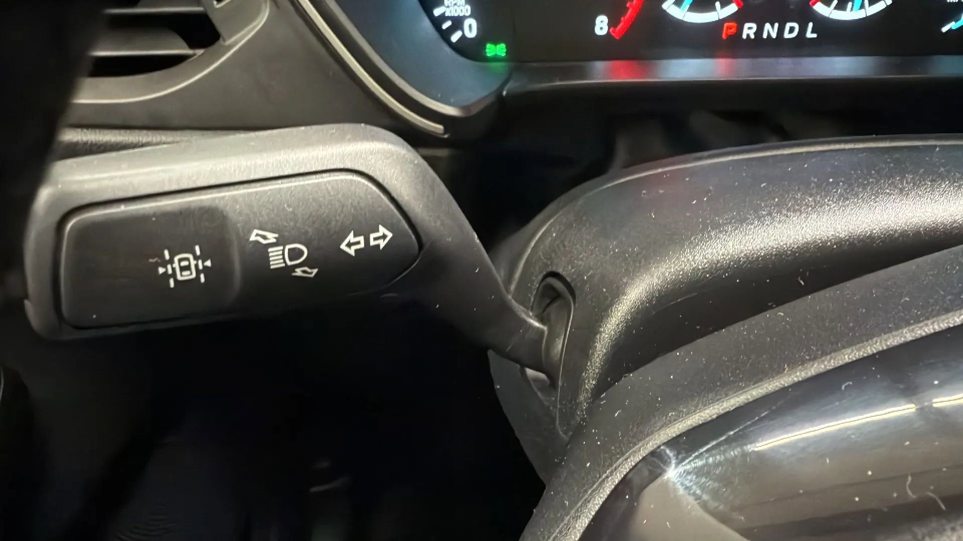 Used 2021 Ford Escape SE w/ Cold Weather Package AWD/4WD image 12