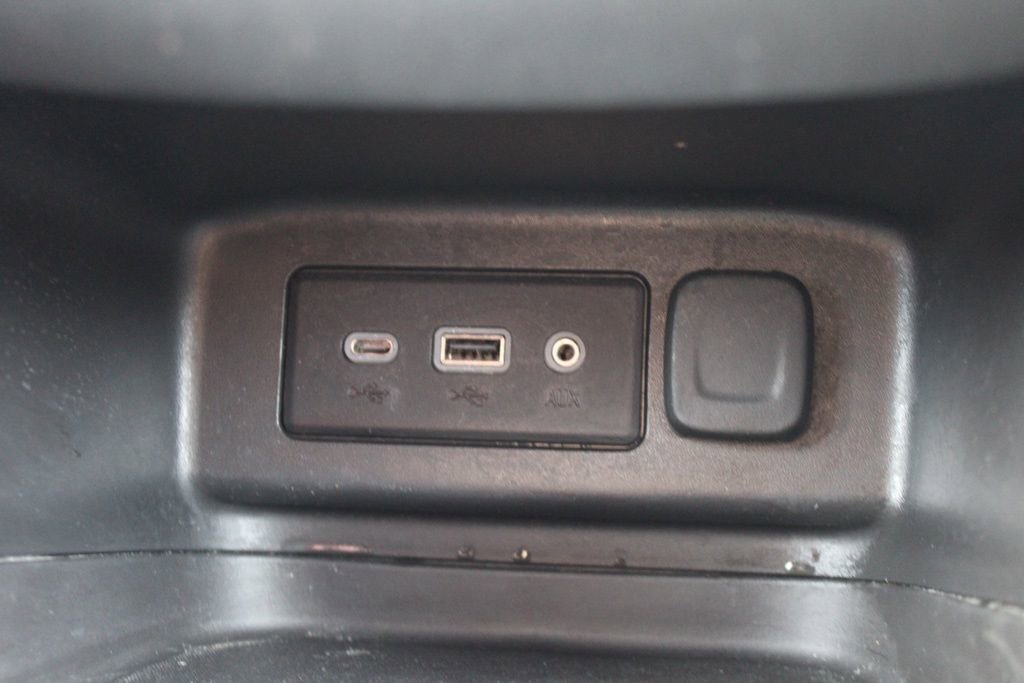 Used 2022 Chevrolet Equinox LT FWD image 30