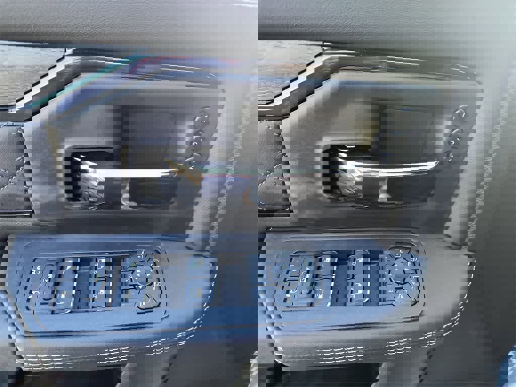 New 2026 RAM 3500 Limited image 13