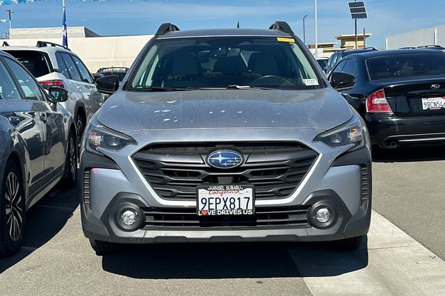Used 2023 Subaru Outback Premium w/ Popular Package #1 image 3