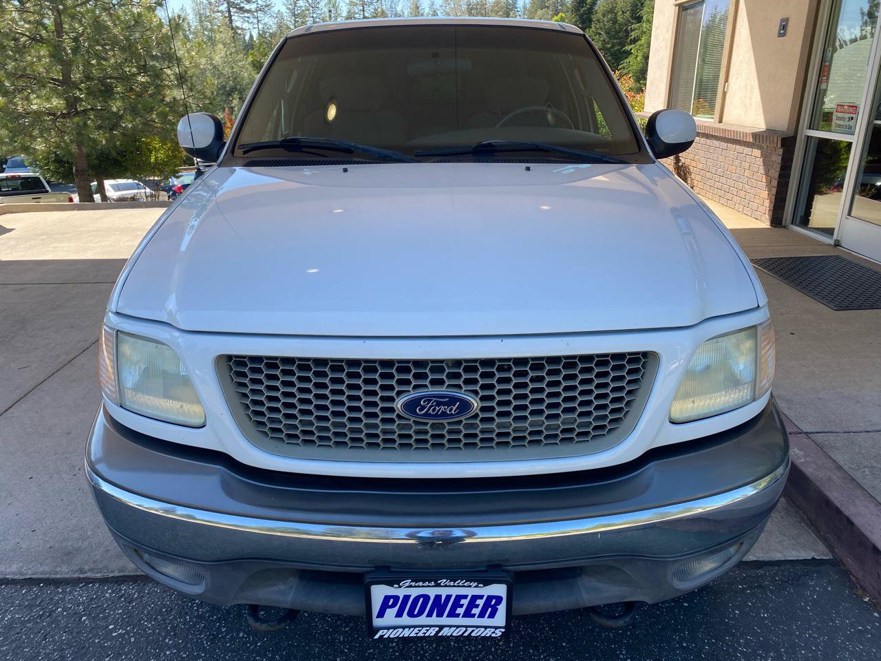 Used 2003 Ford F150 XLT AWD/4WD image 4