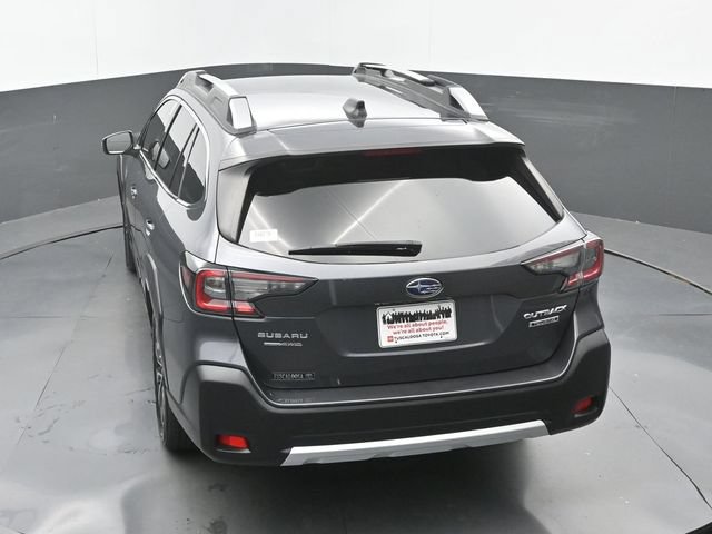 Used 2023 Subaru Outback Touring AWD/4WD image 29