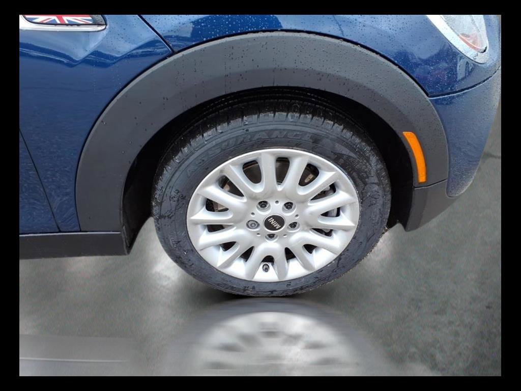 Used 2016 MINI Cooper S image 10