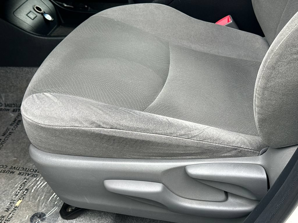 Used 2012 Toyota Prius Three FWD image 17