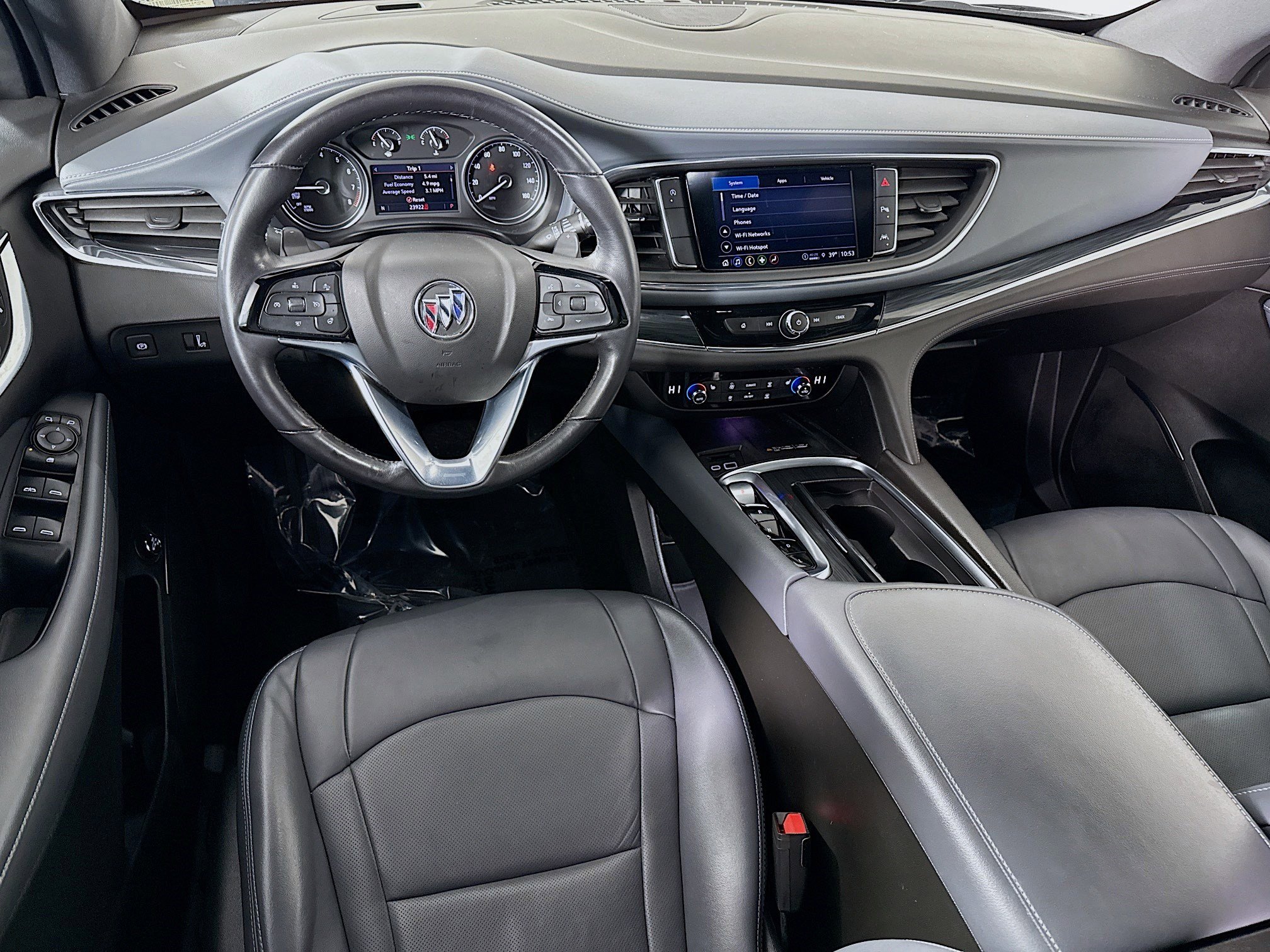 Used 2024 Buick Enclave Essence image 17