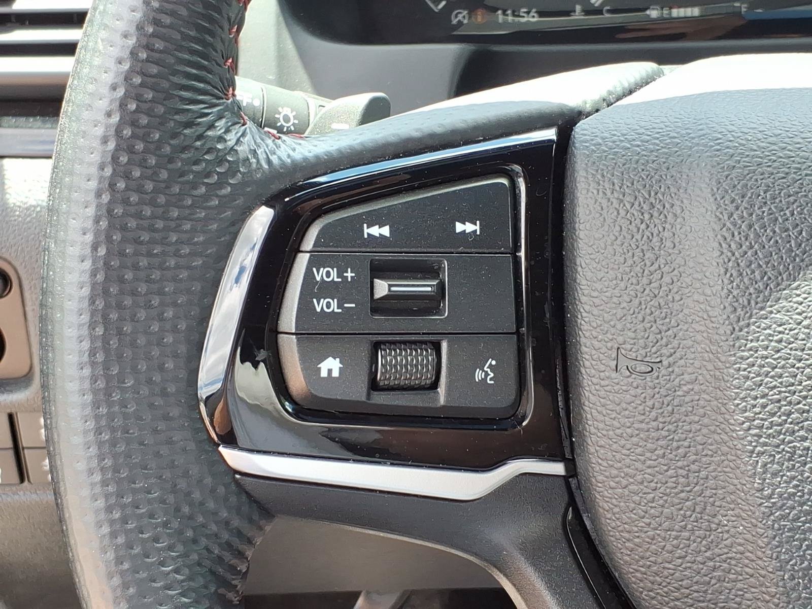 Used 2025 Honda Ridgeline Black Edition image 20