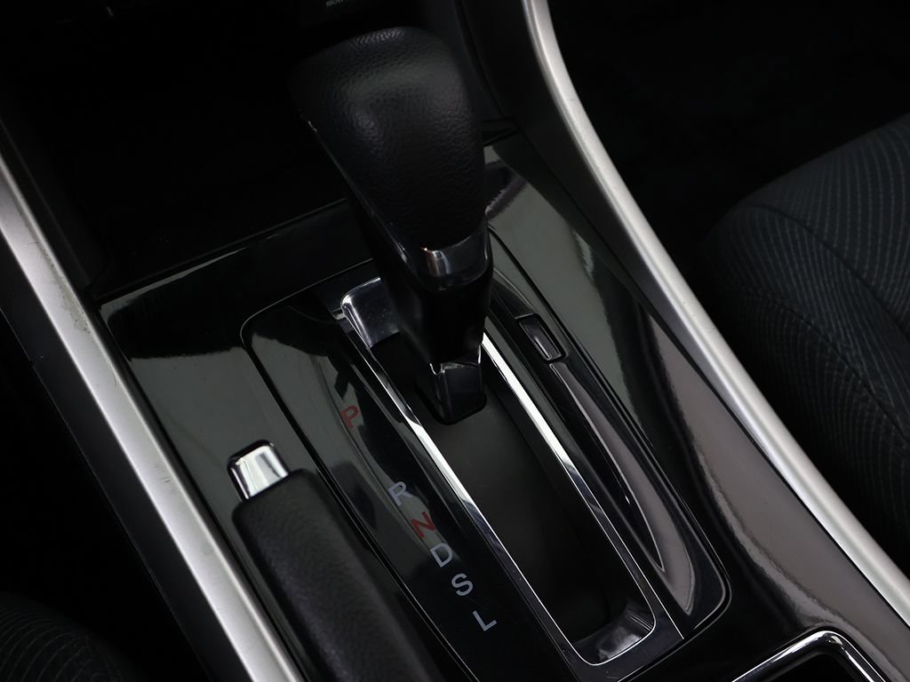Used 2017 Honda Accord EX image 46
