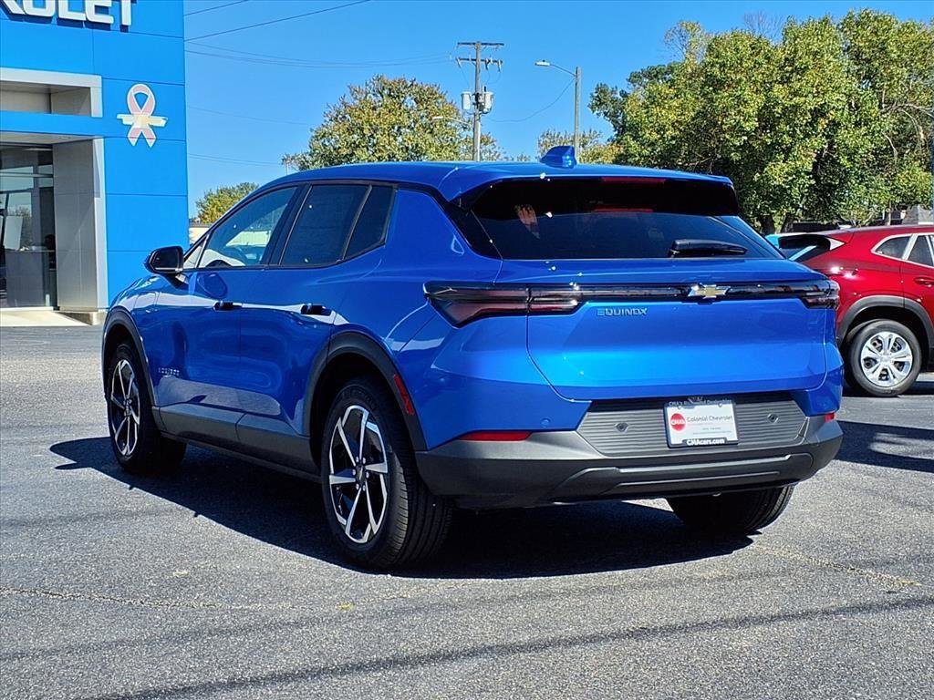 New 2026 Chevrolet Equinox EV LT image 5