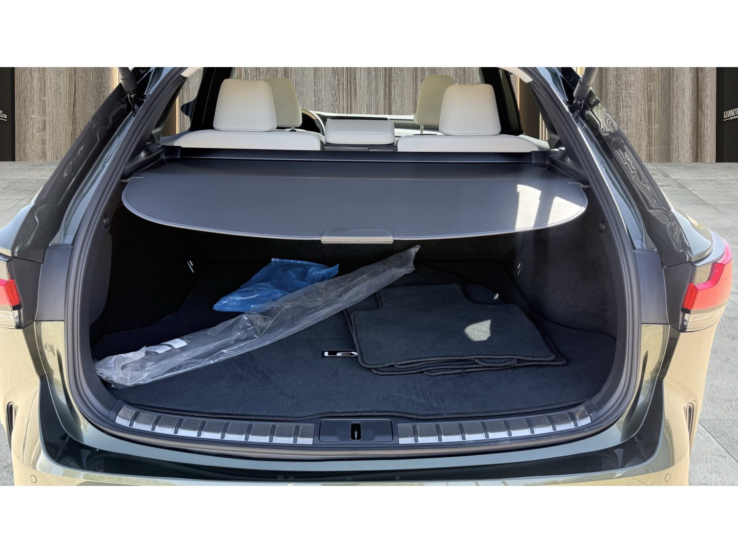 Used 2026 Lexus RX 350 Premium Plus w/ Accessory Package (Z1) FWD image 11