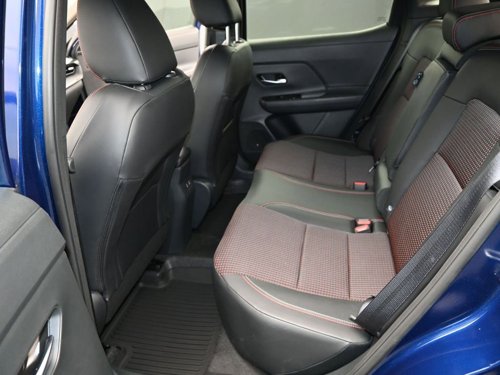 New 2026 Nissan Kicks SR FWD image 14