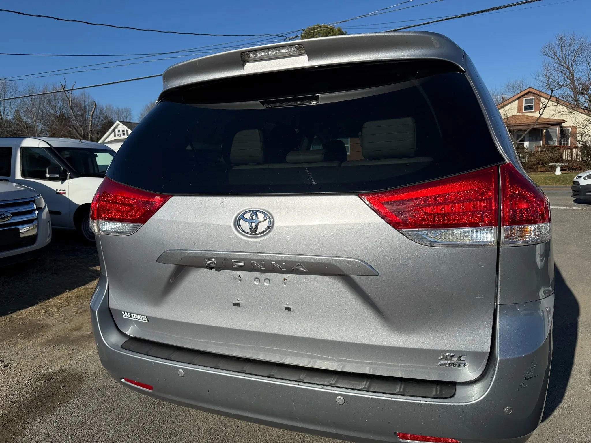 Used 2012 Toyota Sienna Limited image 16