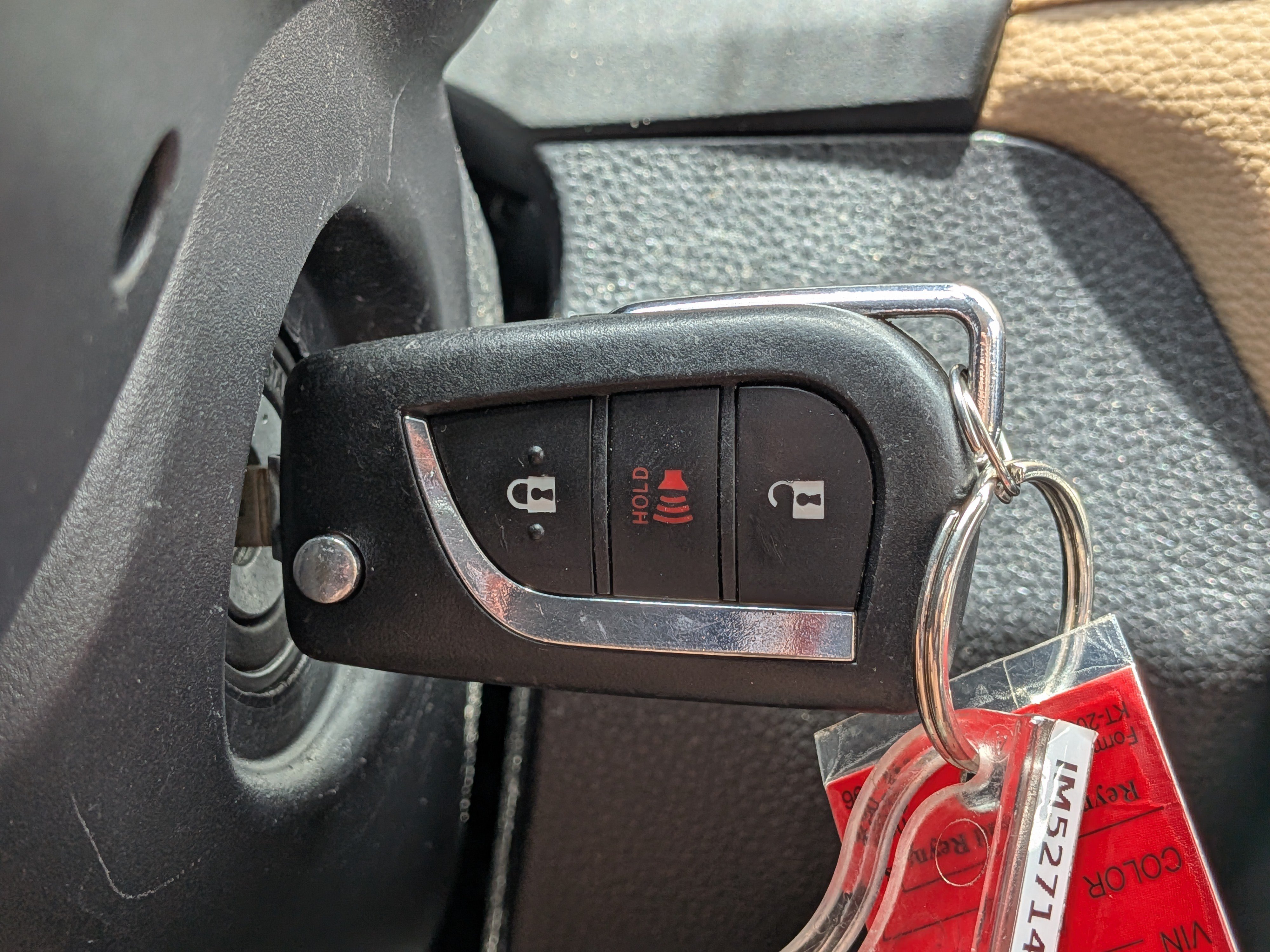Used 2020 Toyota RAV4 LE w/ All Weather Liner Package AWD/4WD image 31