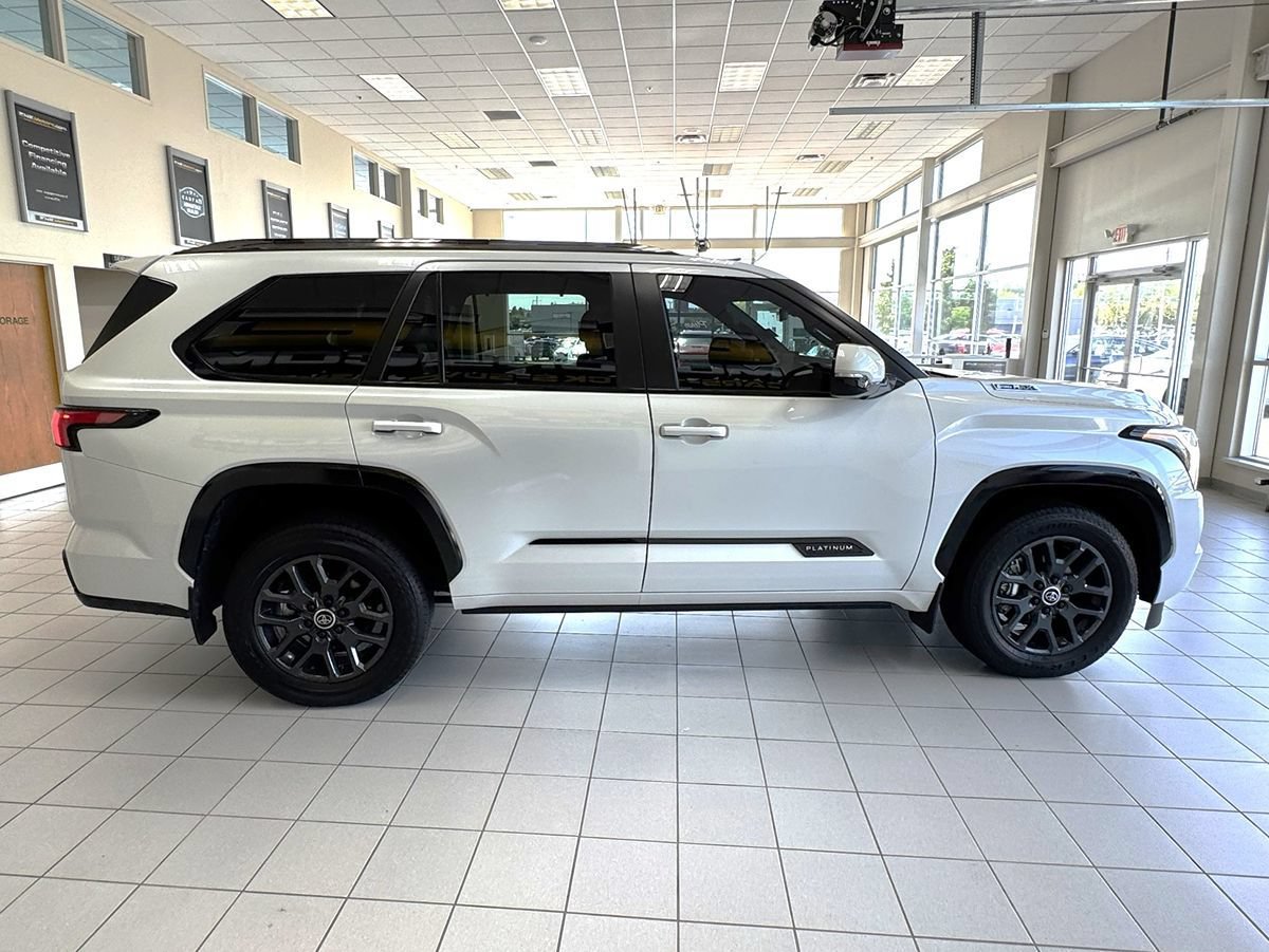 Used 2024 Toyota Sequoia Platinum AWD/4WD image 73
