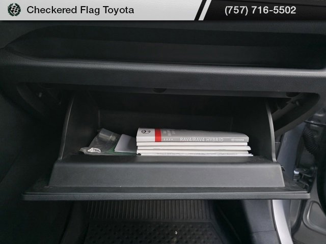 Used 2024 Toyota RAV4 XLE Premium image 48