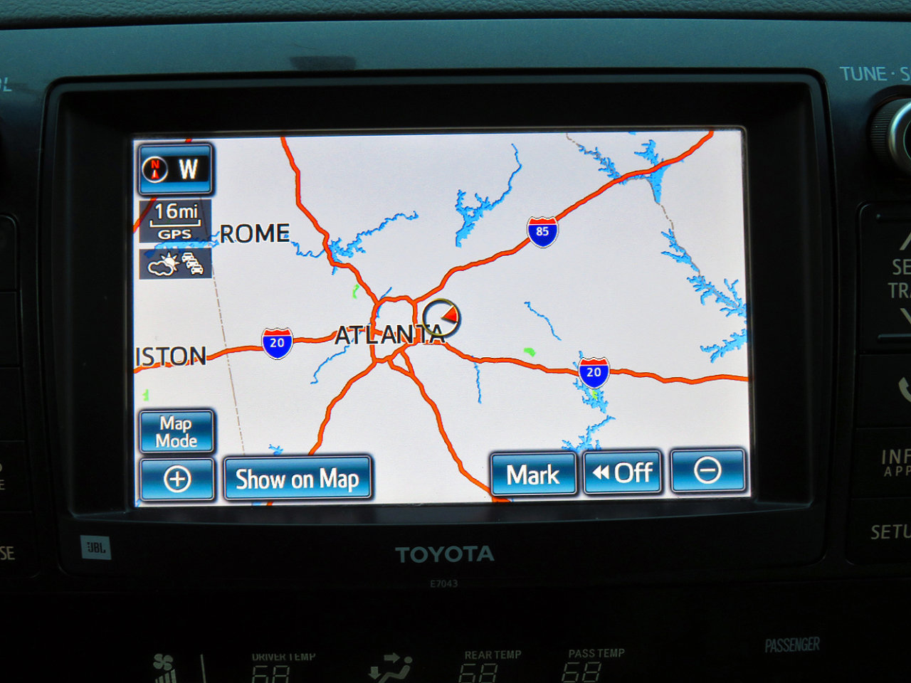 Used 2013 Toyota Sequoia Platinum image 31