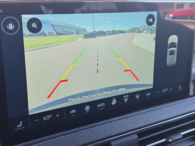 Used 2024 Lincoln Corsair AWD image 25