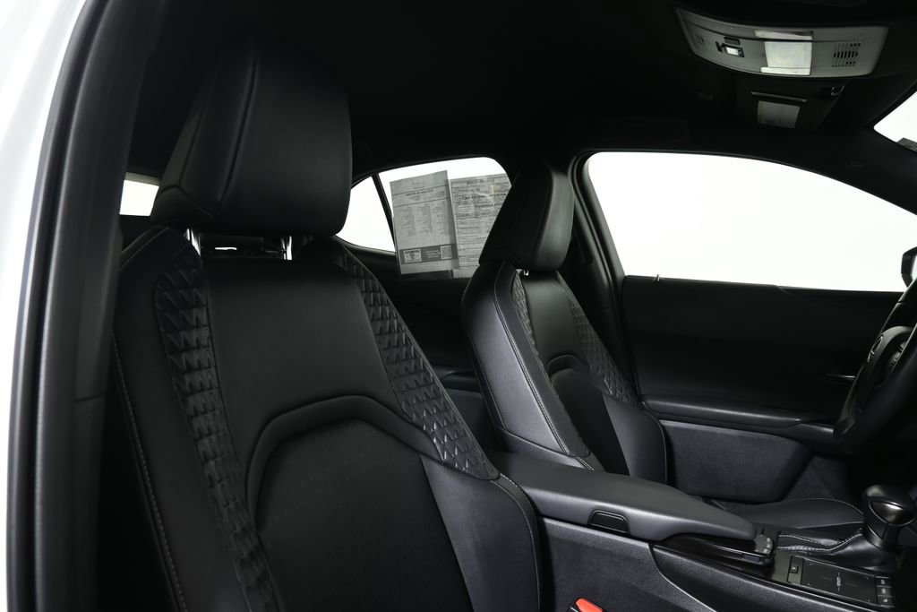 Used 2022 Lexus UX 200 w/ Accessory Package (Z2) image 31