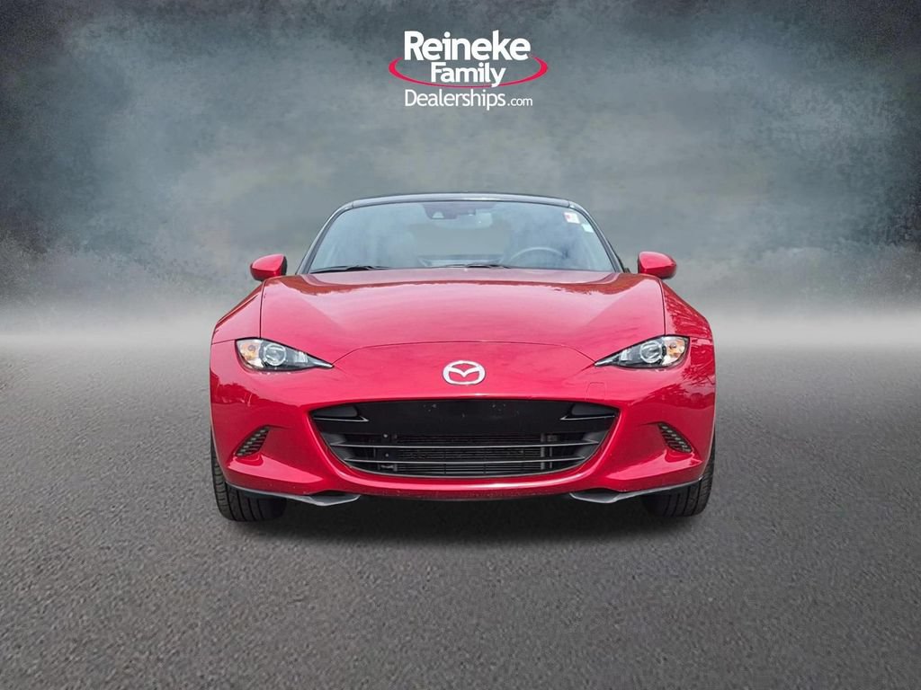 Used 2016 MAZDA MX-5 Miata Grand Touring RWD image 2