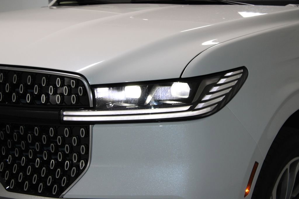 New 2025 Lincoln Navigator Reserve image 68