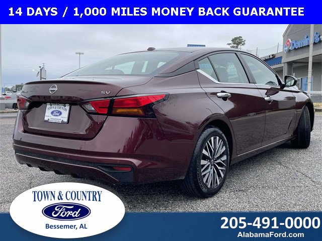 Used 2024 Nissan Altima 2.5 SV image 3