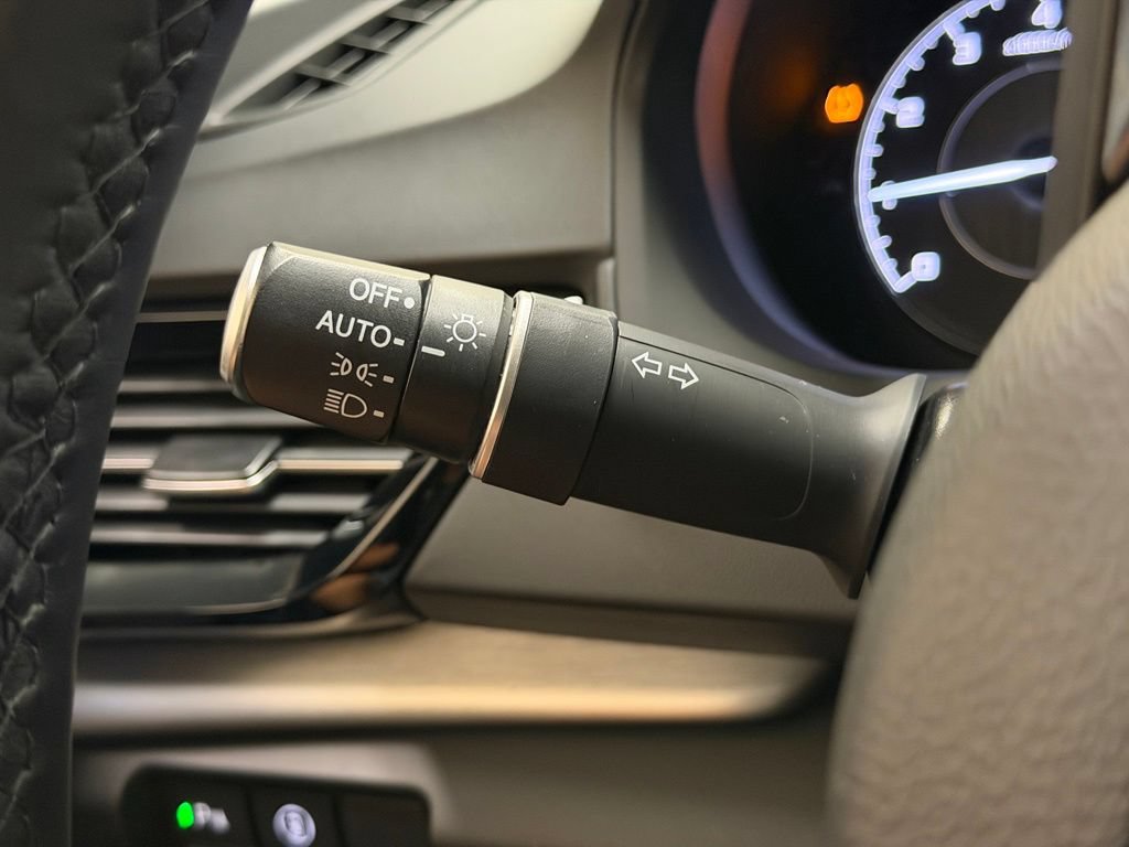 Used 2023 Acura RDX AWD w/ Technology Package image 23