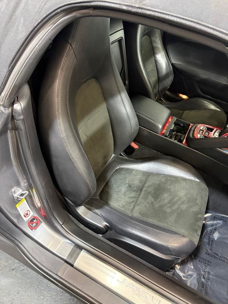 Used 2017 Jaguar F-TYPE Convertible RWD image 25