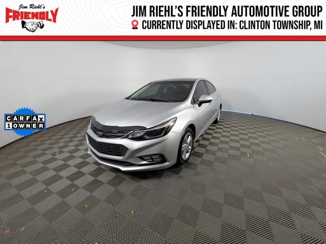Used 2017 Chevrolet Cruze LT