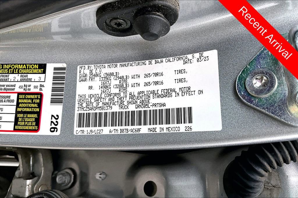 Used 2023 Toyota Tacoma TRD Off-Road w/ TRD Premium Off Road Package AWD/4WD image 9