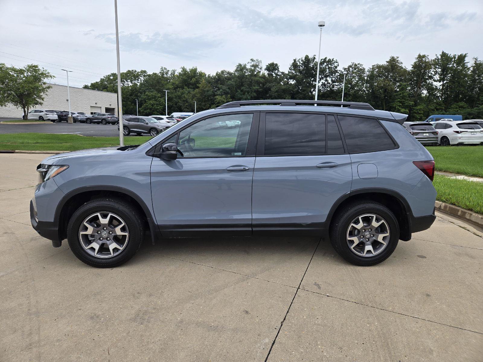 Used 2022 Honda Passport TrailSport image 5