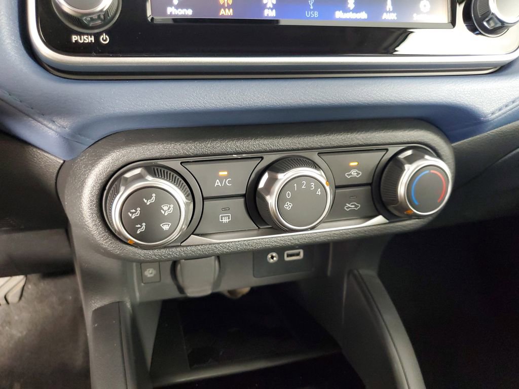 New 2025 Nissan Versa SV w/ Trunk Package image 19