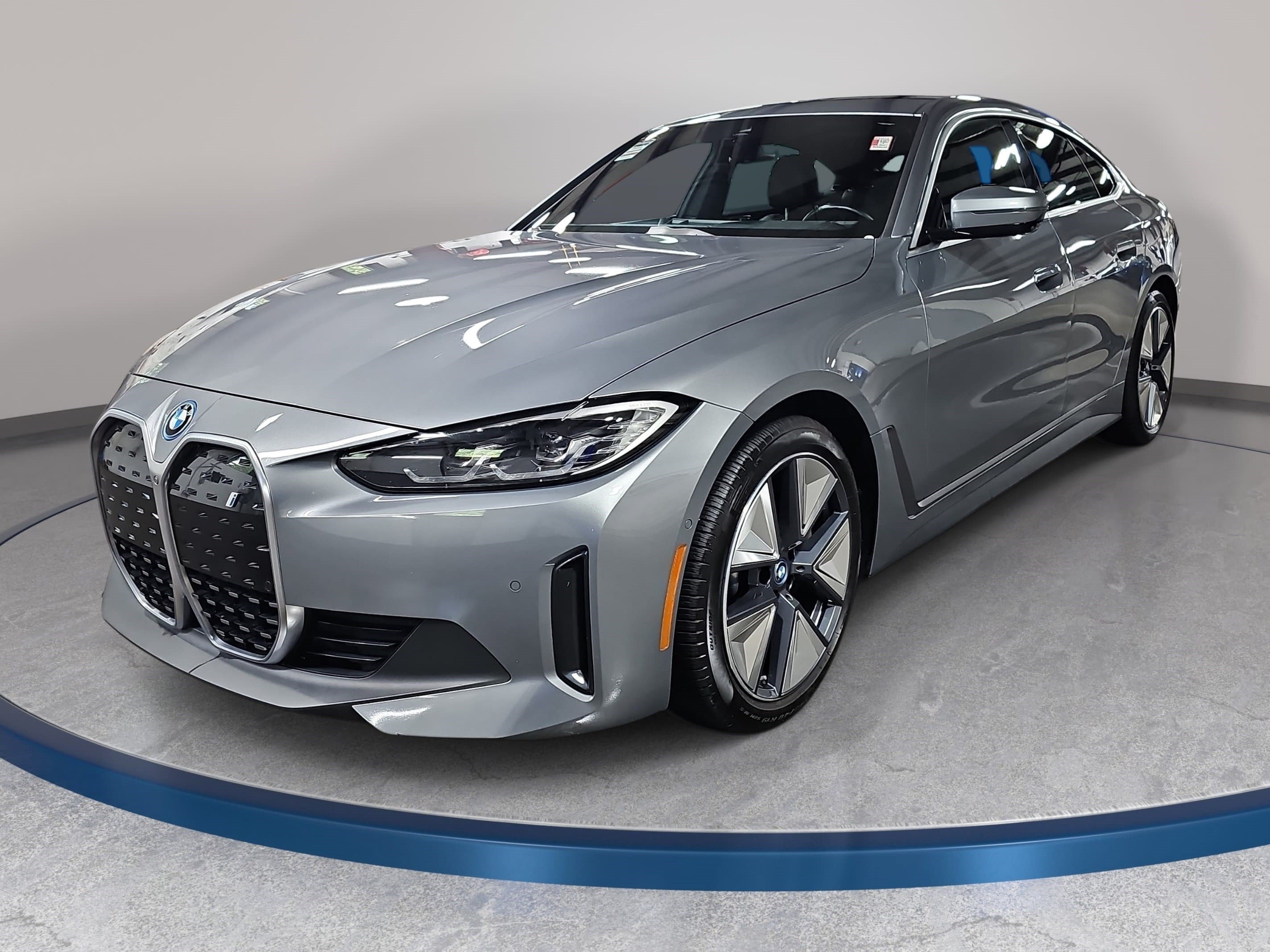 Used 2024 BMW i4 eDrive35 w/ Premium Package RWD video 1