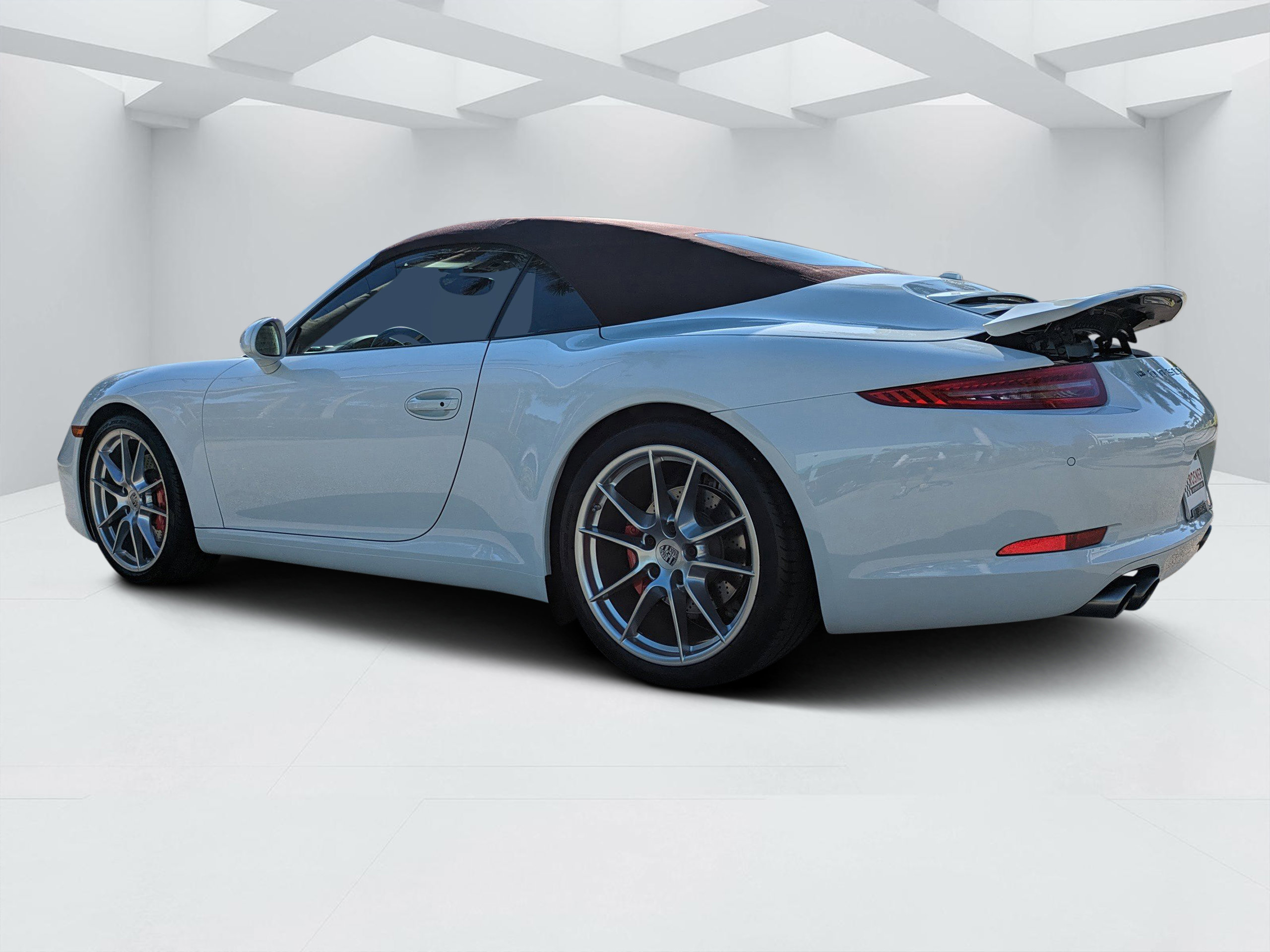Used 2014 Porsche 911 Carrera S image 5