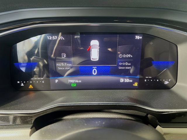 Used 2023 Volkswagen Jetta SE w/ Panoramic Sunroof Package FWD image 15