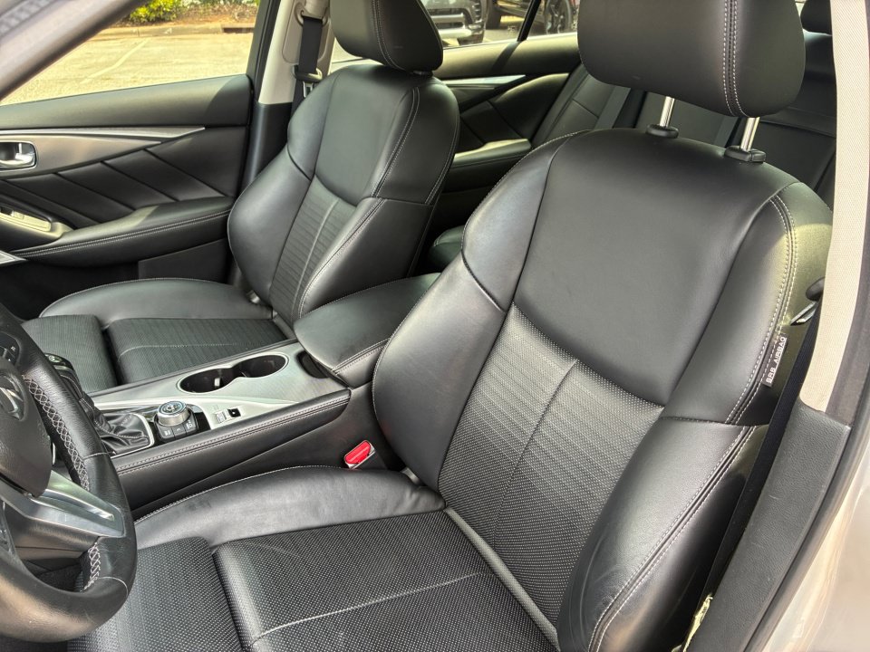 Used 2018 INFINITI Q50 Sport w/ Sensory Package (Sport) AWD/4WD image 30