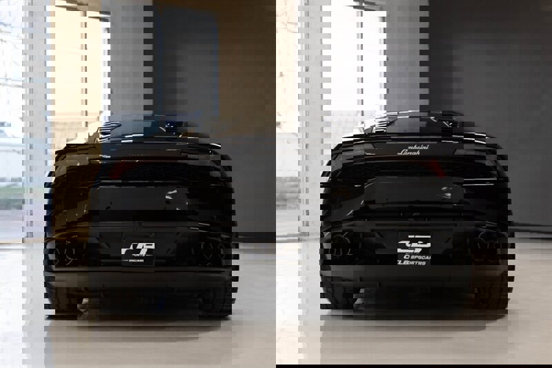 Used 2015 Lamborghini Huracan LP 610-4 image 8