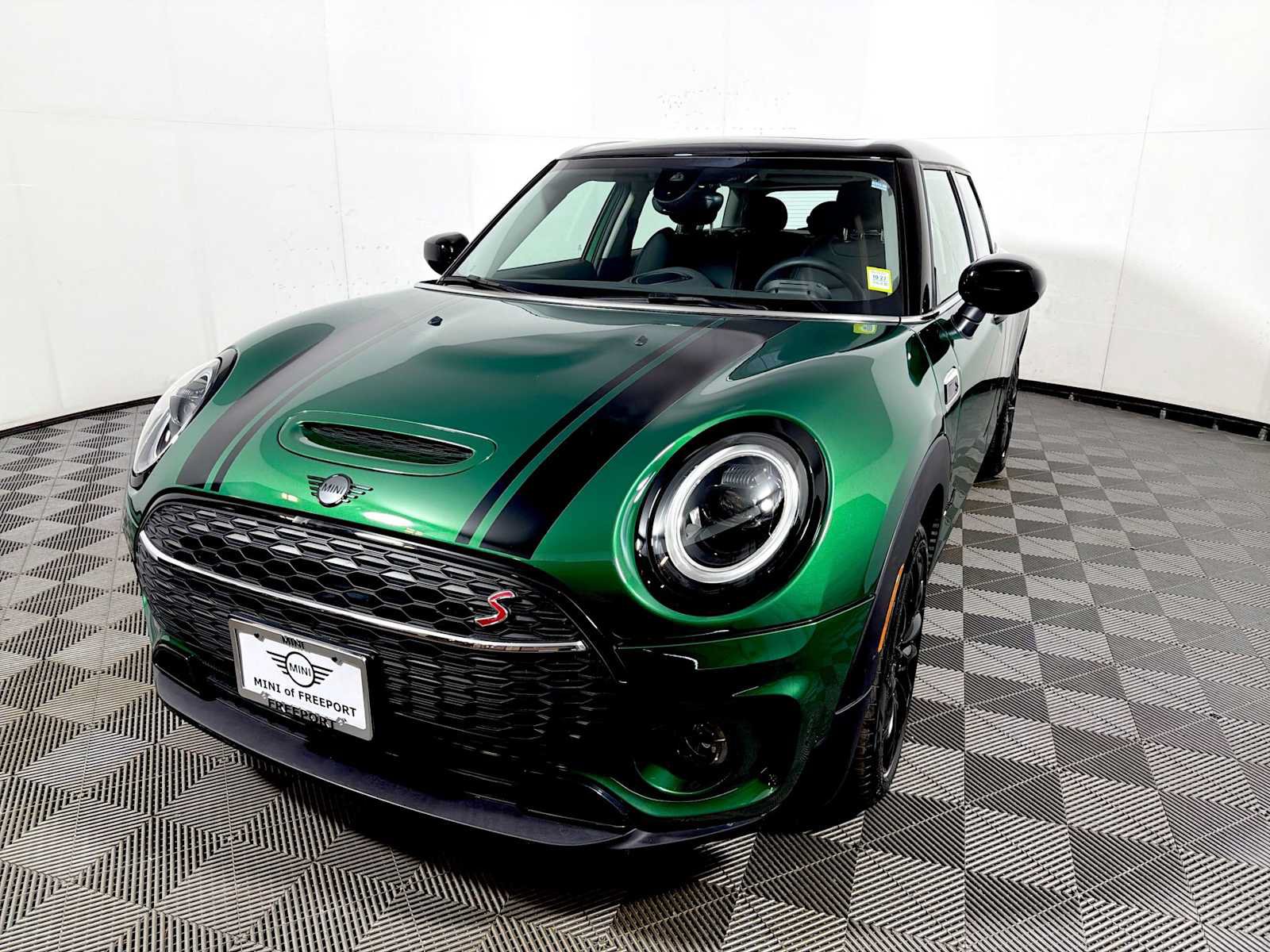 Used 2024 MINI Cooper Clubman S AWD/4WD image 3