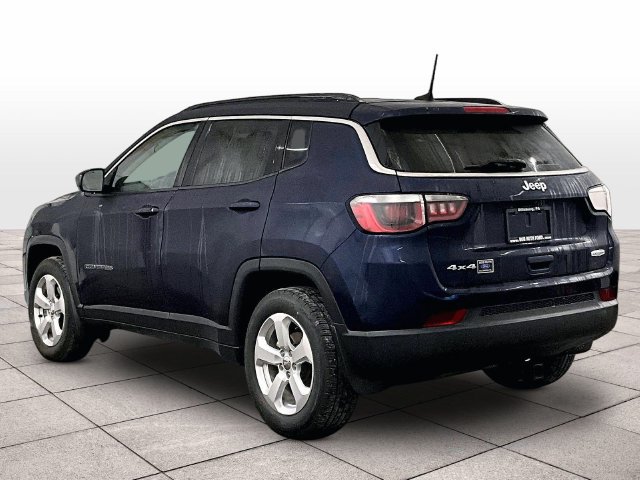 Used 2018 Jeep Compass Latitude w/ Popular Equipment Group AWD/4WD image 10