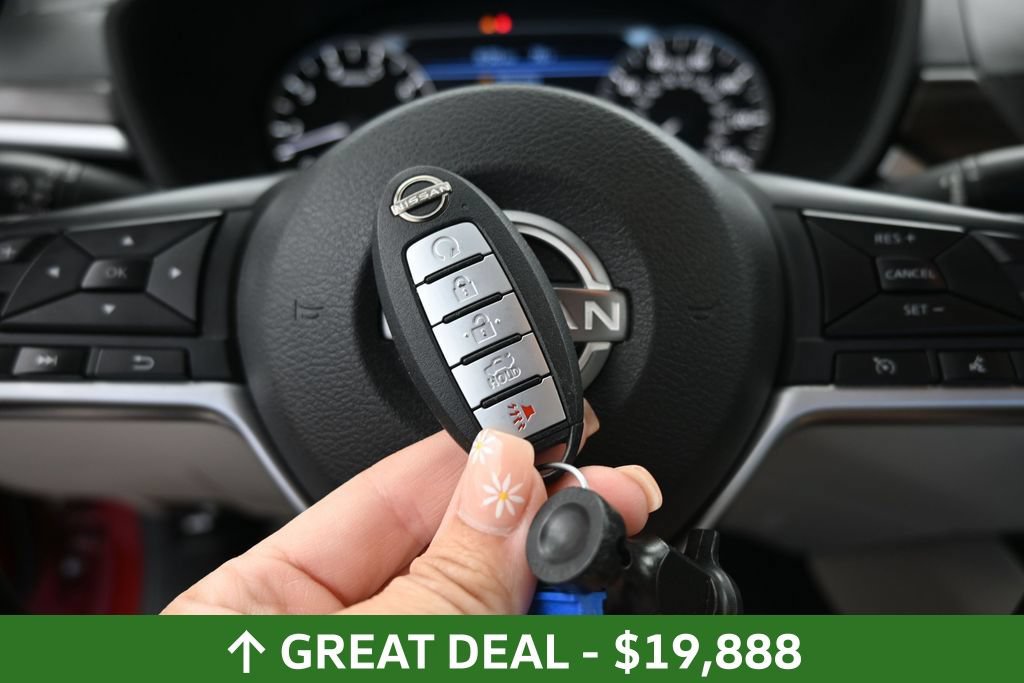 Used 2025 Nissan Altima 2.5 SV FWD image 35