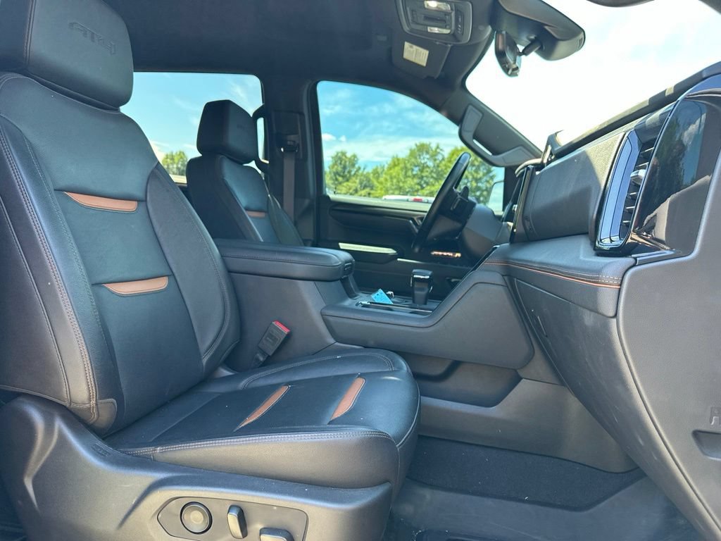 Used 2023 GMC Sierra 1500 AT4 w/ AT4 Premium Package AWD/4WD image 35