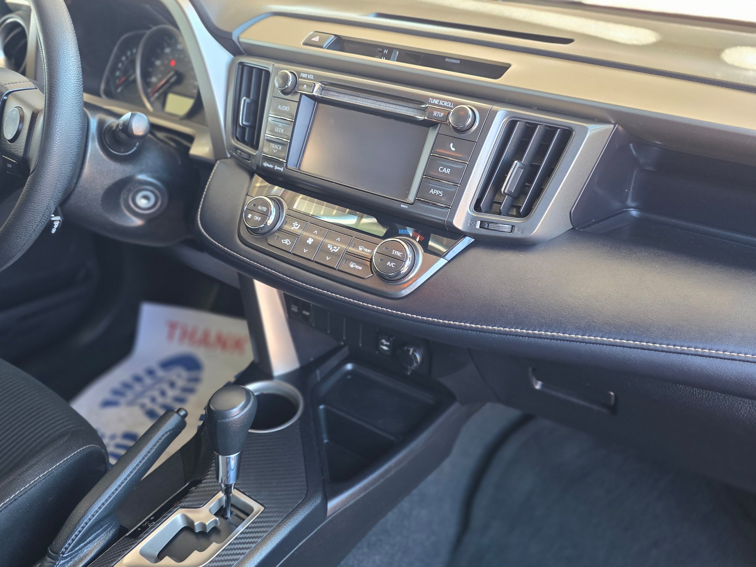 Used 2013 Toyota RAV4 XLE FWD image 29