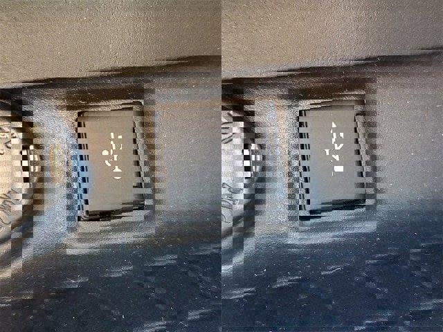 Used 2021 Toyota RAV4 XLE image 26