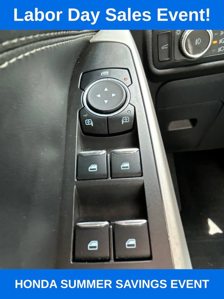Used 2023 Ford Explorer XLT w/ Equipment Group 202A RWD image 24
