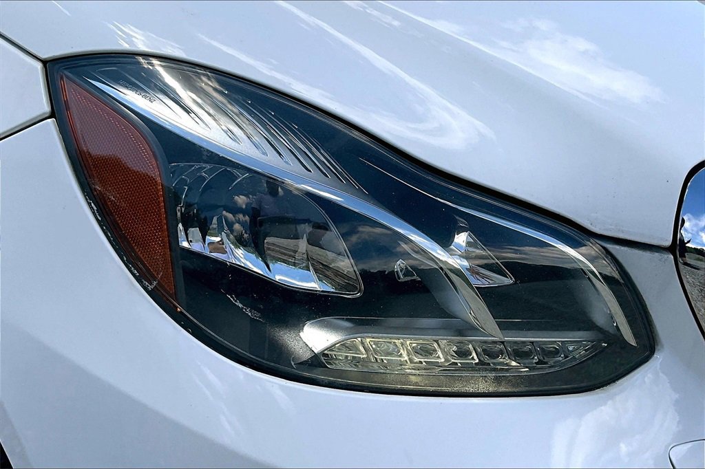 Used 2014 Mercedes-Benz E 350 4MATIC Sedan w/ Premium 1 Package image 27