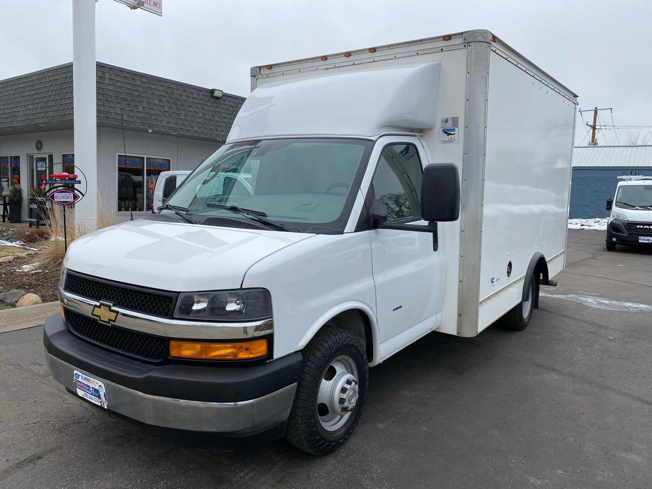 Used 2020 Chevrolet Express 3500 w/ Power Convenience Package image 40