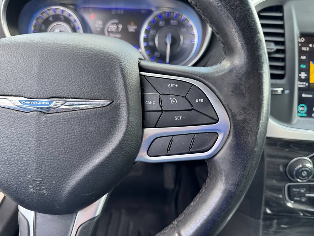 Used 2020 Chrysler 300 Touring L w/ Quick Order Package 22F AWD/4WD image 23