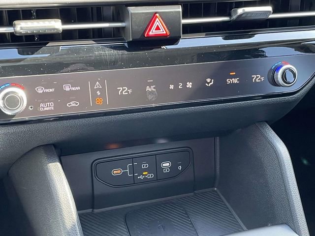New 2026 Kia Sportage EX FWD image 34