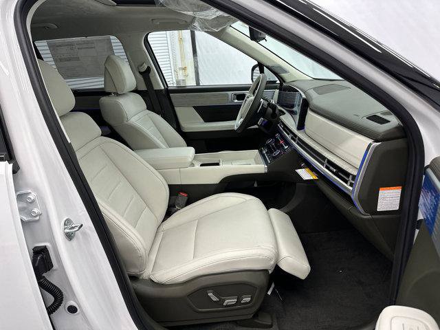 New 2025 Hyundai Santa Fe Calligraphy FWD image 13