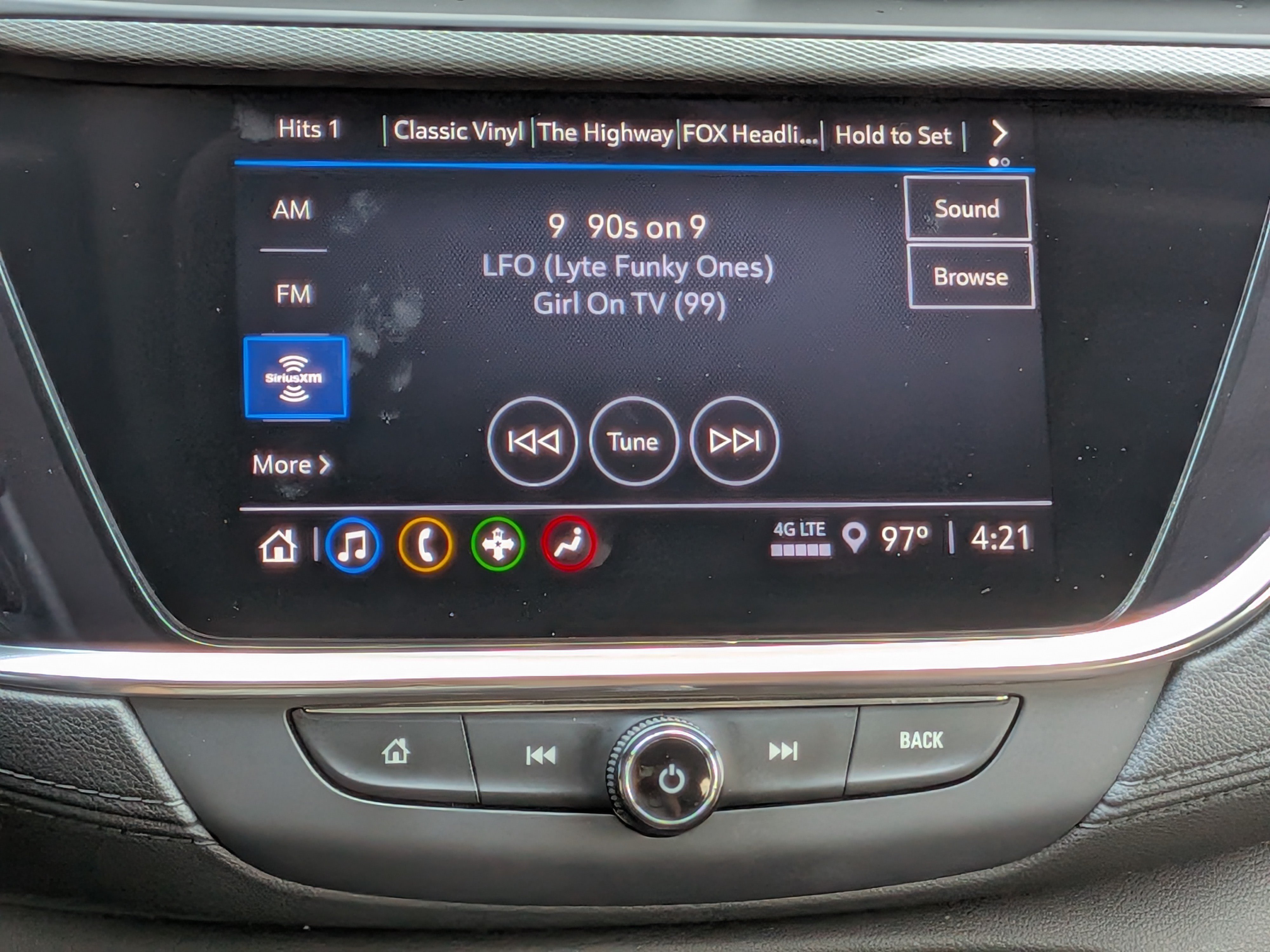 Certified 2023 Buick Encore GX Select FWD image 18