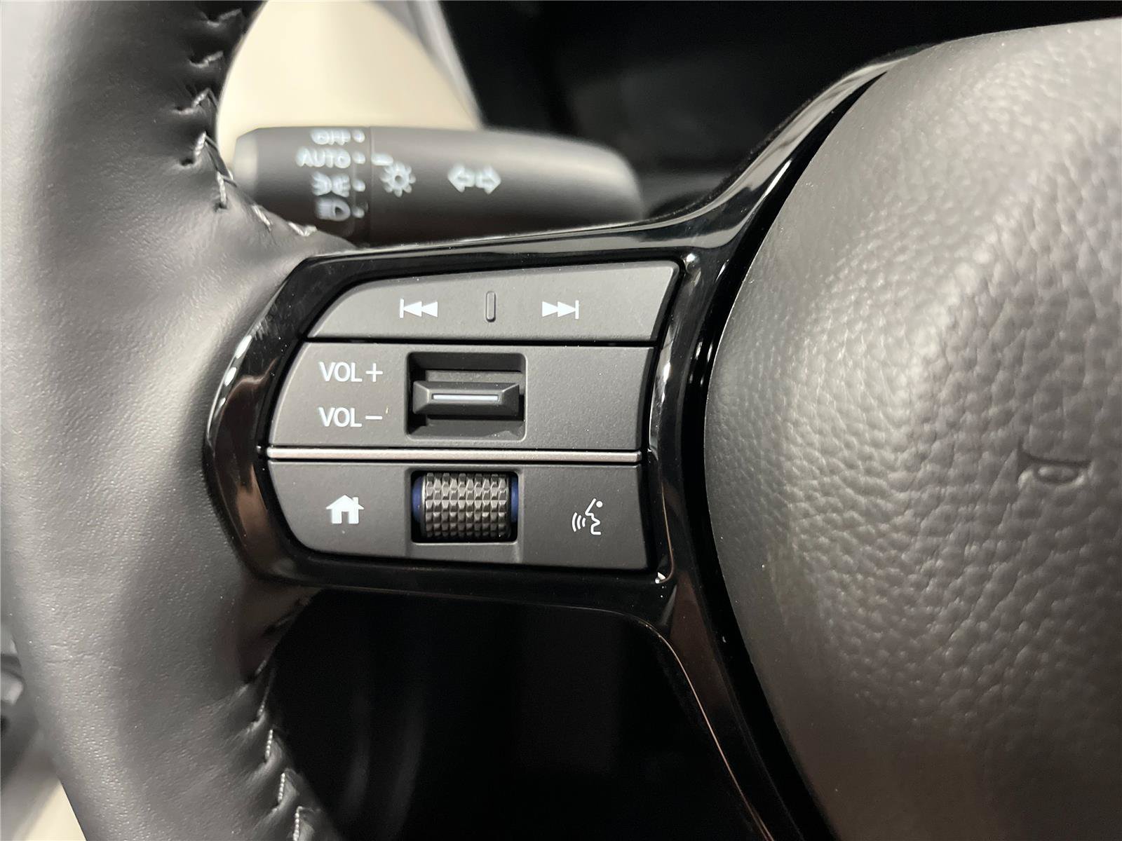 New 2027 Honda HR-V EX-L image 15
